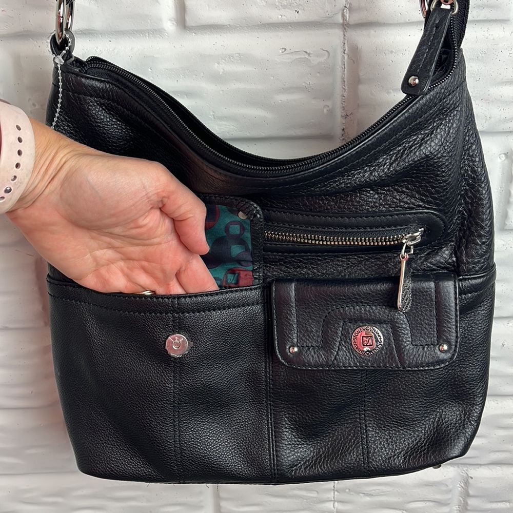 STONE MOUNTAIN BLACK PEBBLE LEATHER CROSSBODY BAG - Picture 8 of 14